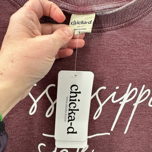CHICKA-D Licensed Mississippi State distressed soft woman sweatshirt NWT S - Picture 5 of 13